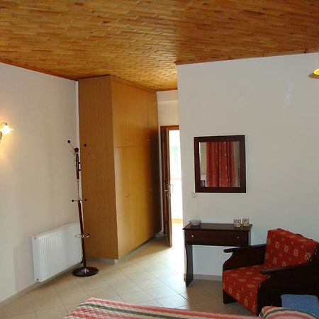 Bistola Guesthouse Vlakhokeraséa Екстериор снимка