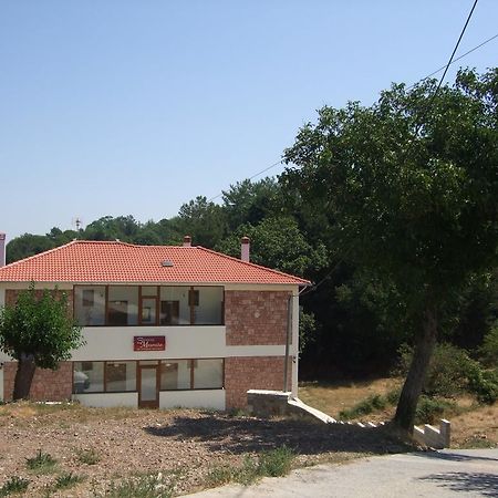 Bistola Guesthouse Vlakhokeraséa Екстериор снимка