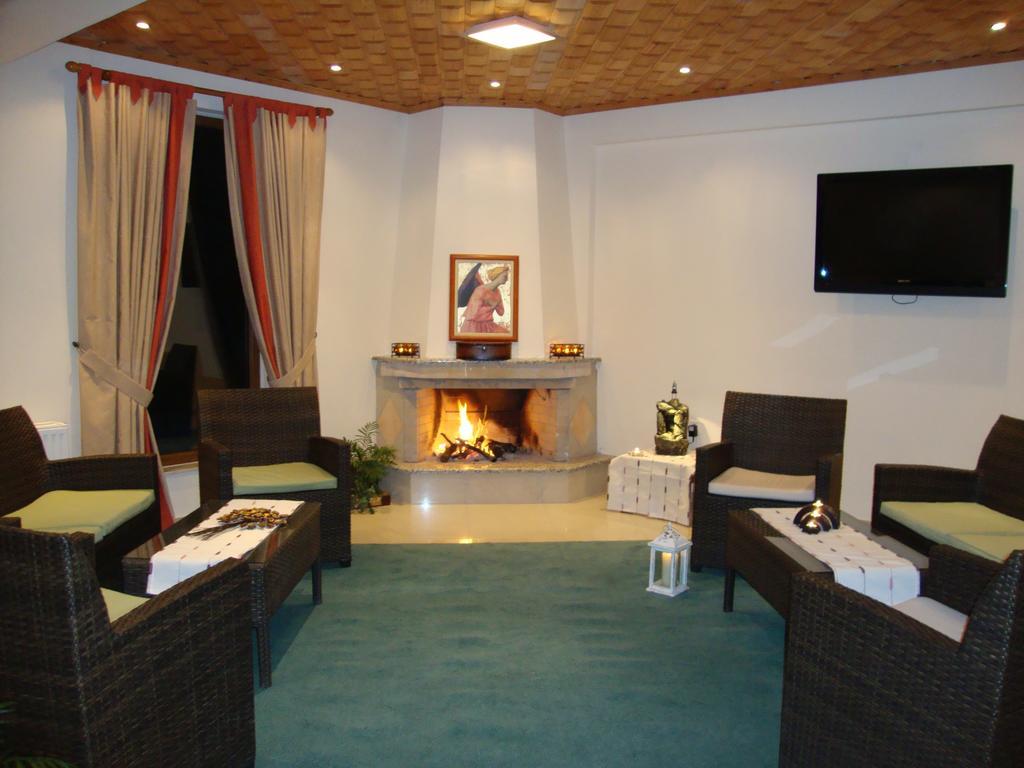 Bistola Guesthouse Vlakhokeraséa Екстериор снимка